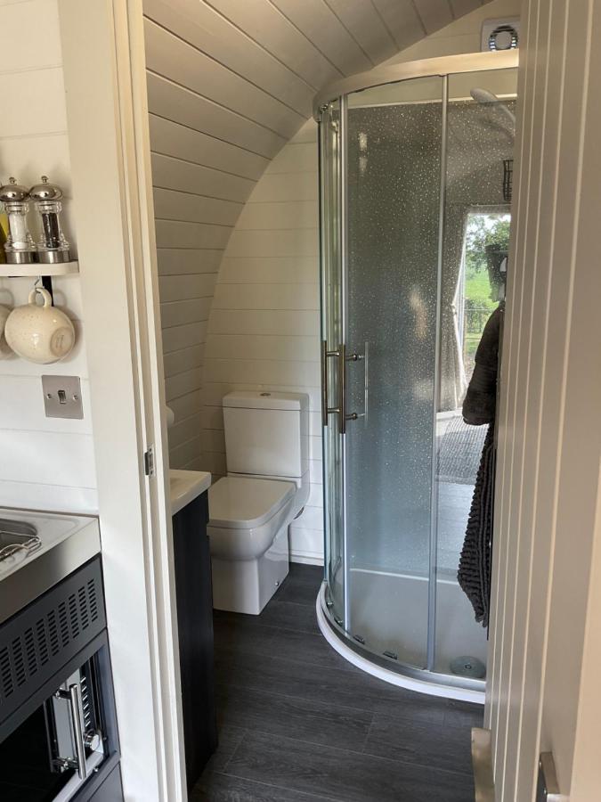 Secluded Cosy Luxury Pod With Wood Fired Hot Tub Hotel Shrewsbury Eksteriør billede