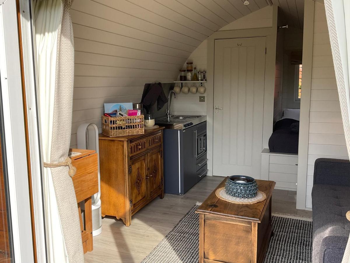 Secluded Cosy Luxury Pod With Wood Fired Hot Tub Hotel Shrewsbury Eksteriør billede